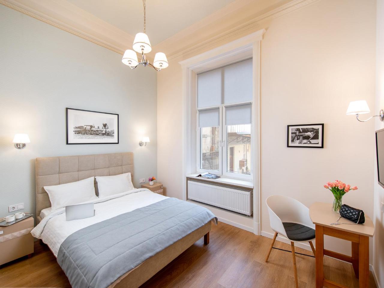 Art Deco Central Rooms リヴィウ 部屋 写真
